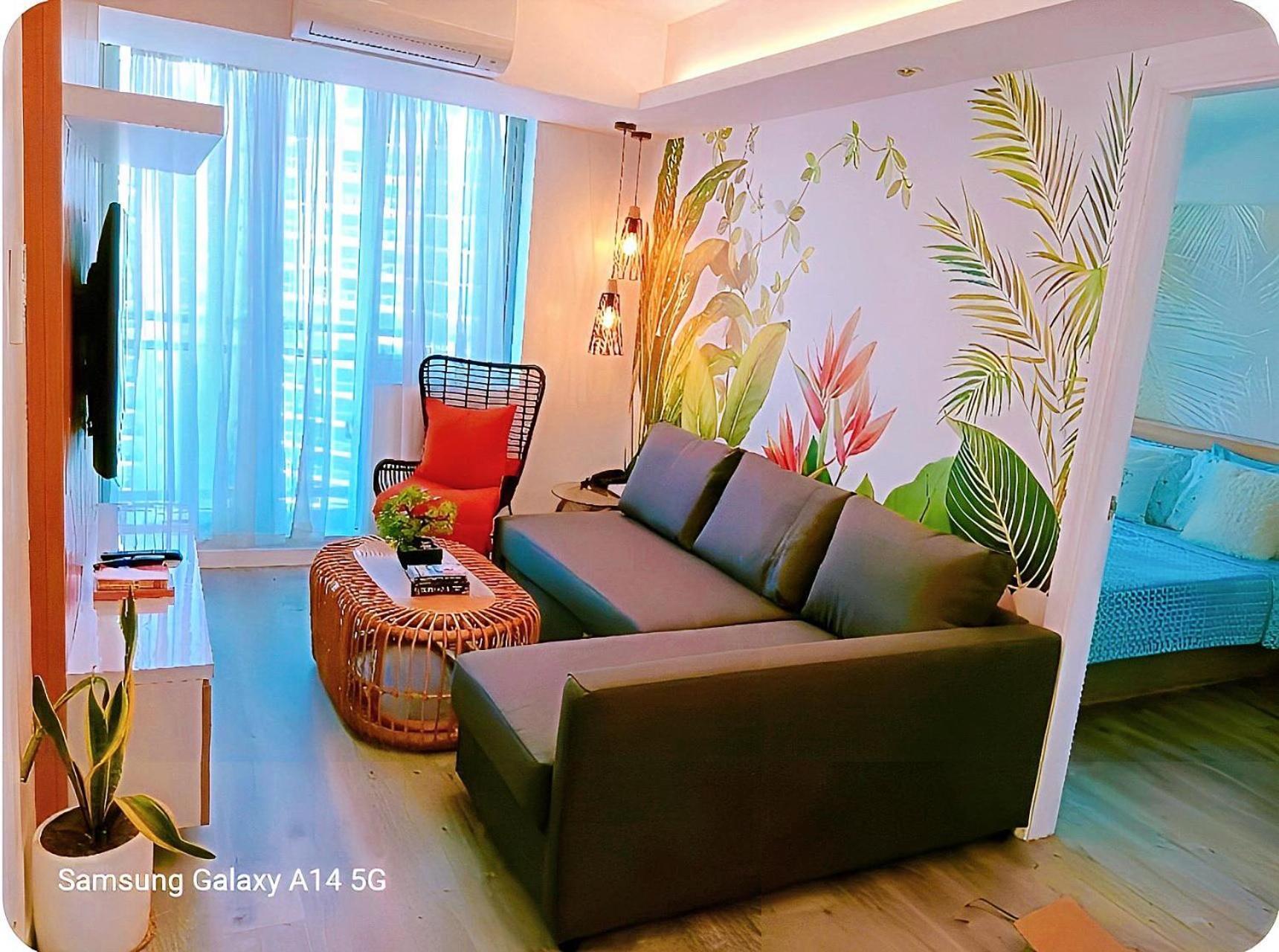 Holiday Escape Philippines Manilla Buitenkant foto
